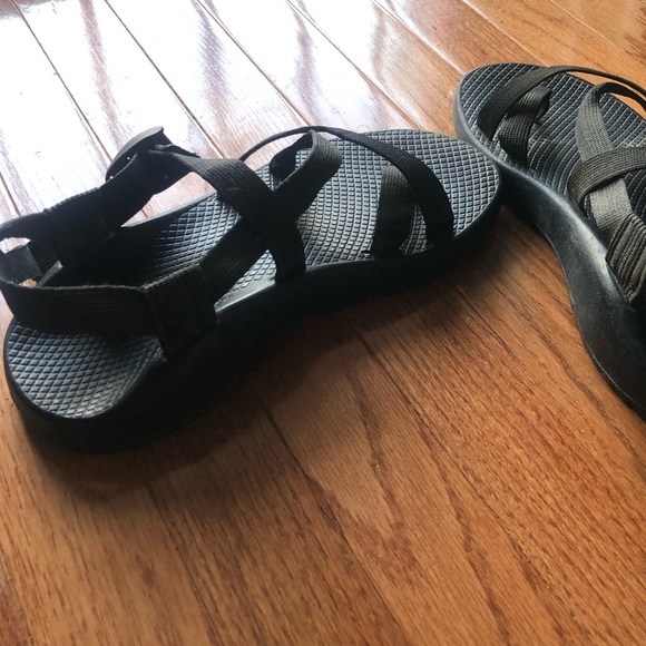 wide width chacos